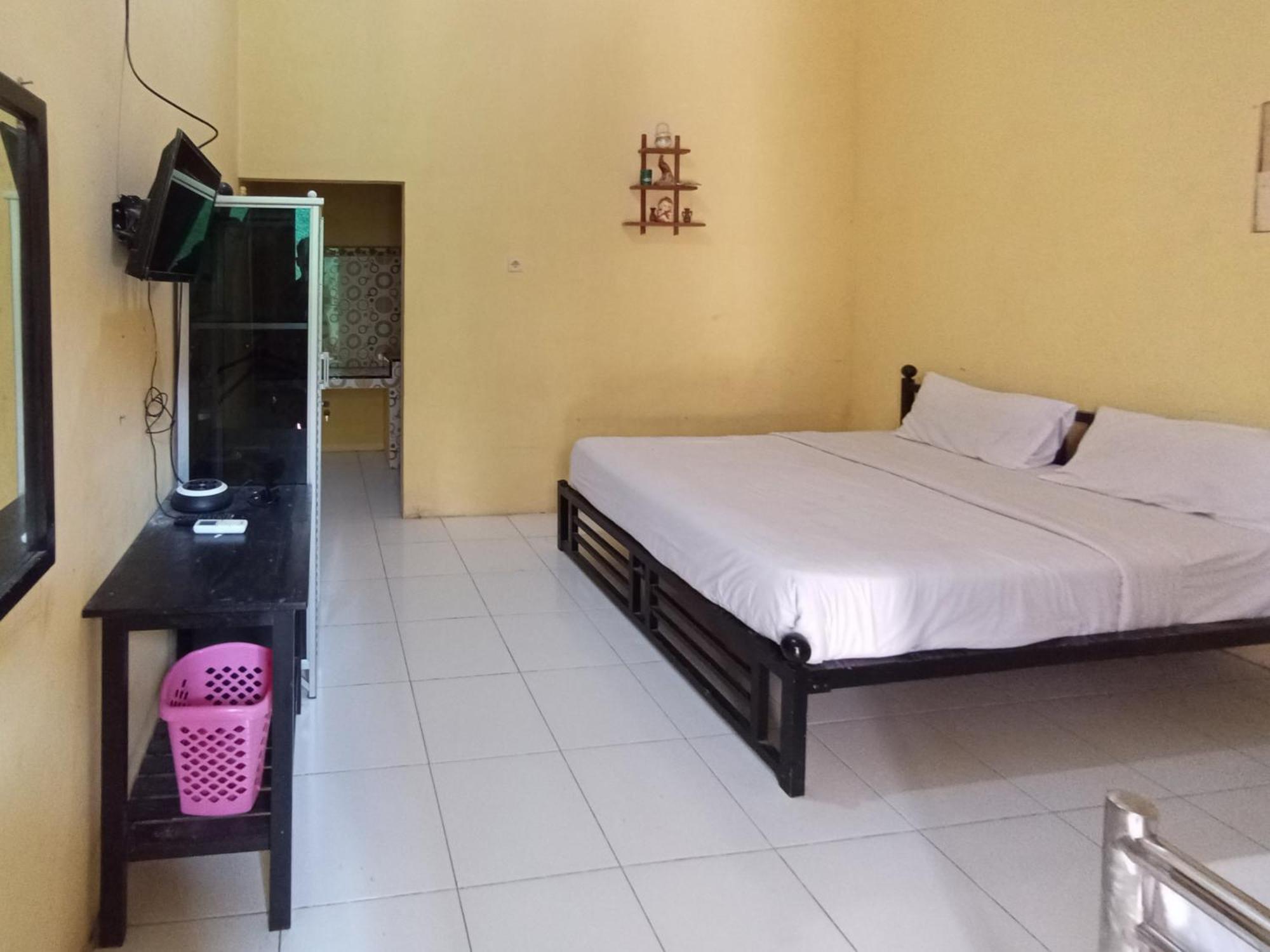 Reddoorz At El Shaday Homestay Banyuwangi Banyuwangi  Buitenkant foto